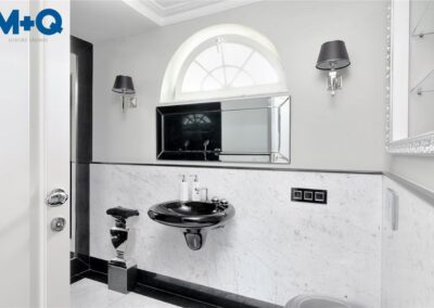 łazienka w marmurze, łazienka z marmurem, marmur Bianco Carrara